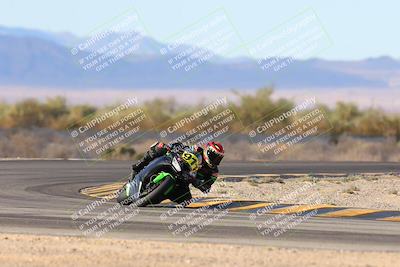 media/Nov-16-2024-CVMA (Sat) [[0e4bb1f32f]]/Race 9-Amateur Supersport Middleweight/